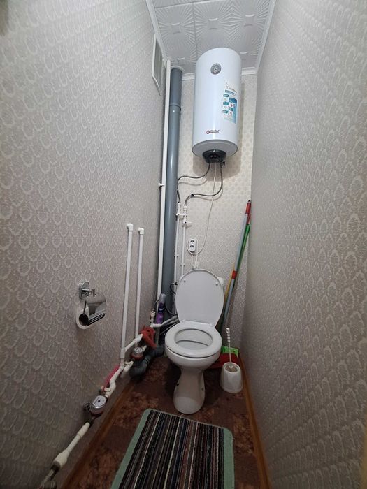 продам  2 ком квартиру Центр