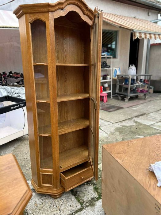 Dulap Vitrina pentru sufragerie