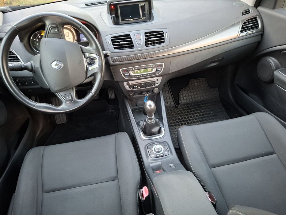 RENAULT Megane 2013 — imagine 2