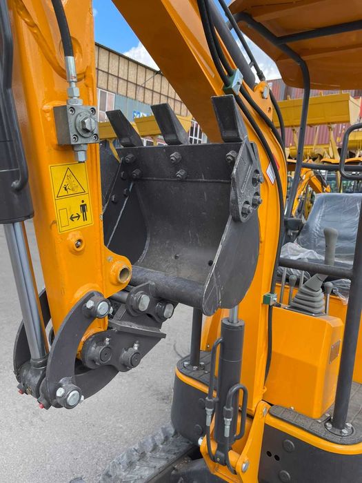 Мини-Экскаватор RHINOCEROS XN10