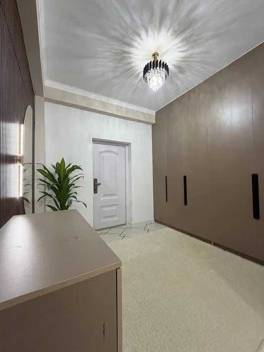 "Юнусабад 13  MENING UYIM megaplanet orientir 2xonali Kvartira 82m2"