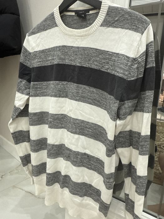 Продам тёплые свитера  джемпера