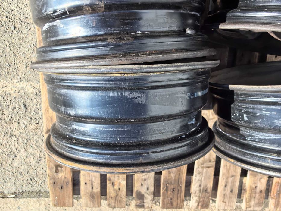 16 цола 5 х 108 мм Форд / Волво - 6,5 Инча / ЕТ 47,5 - МОЖЕ на бройка