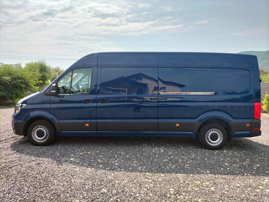 Închiriez autoutilitara/duba,3,5 tone categoria B