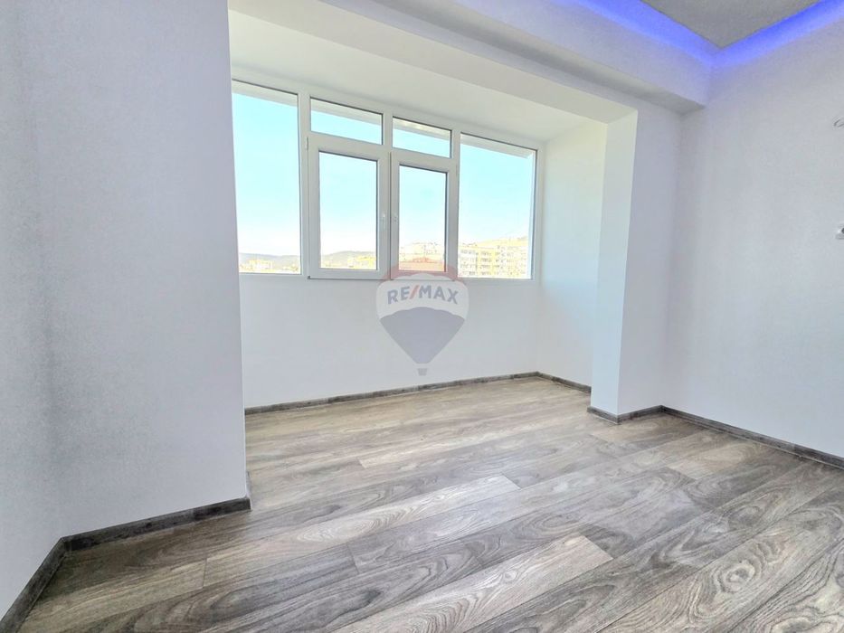 Апартамент с две спални, кв. Вл. Варненчик НК4434