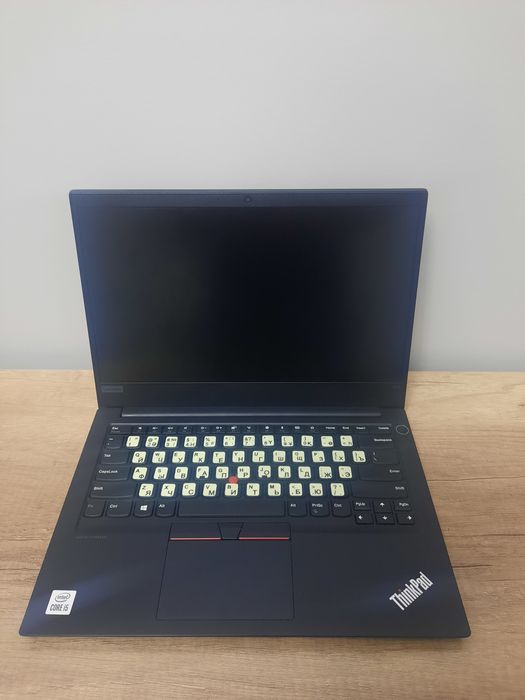 Thinkpad E14 ноутбук