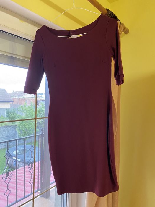 Vand rochii evenimente