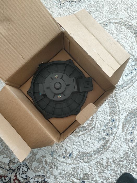 Продам моторчик печки