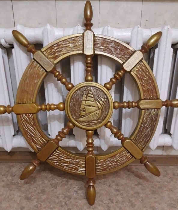 Продам штурвал ручной работы, дерево