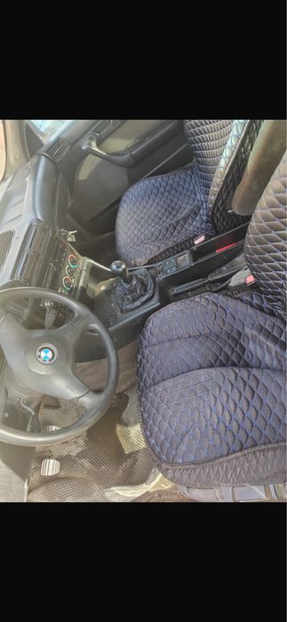 Продам машину не дорого продается