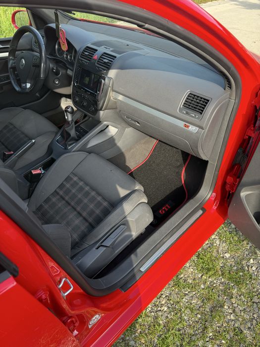 Golf 5 GTI 300hp
