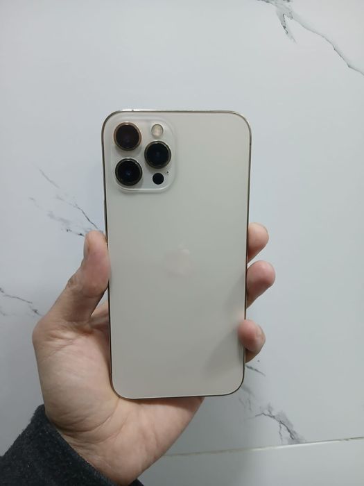 Iphone 12 pro Maks продается