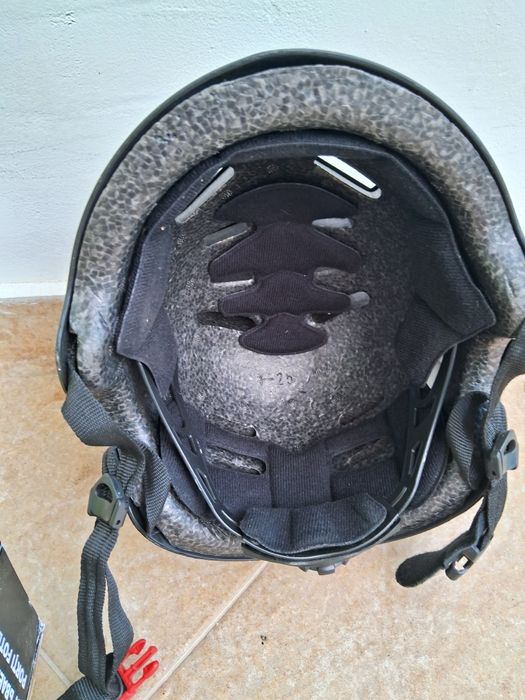 Детска каска за спорт