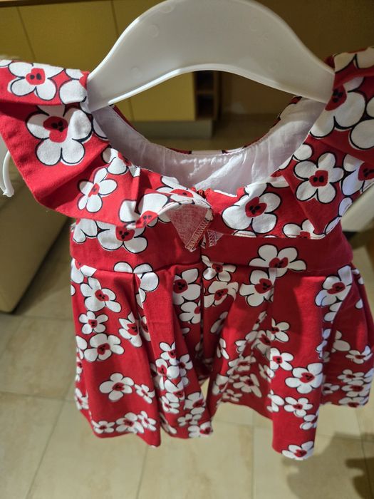 Бебешка рокля в червено Mayoral