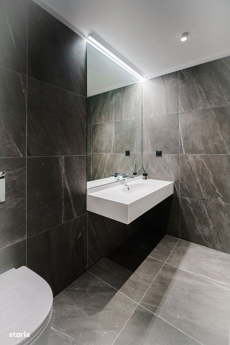 Apartament 3 camere cu vedere la lac | One Lake District
