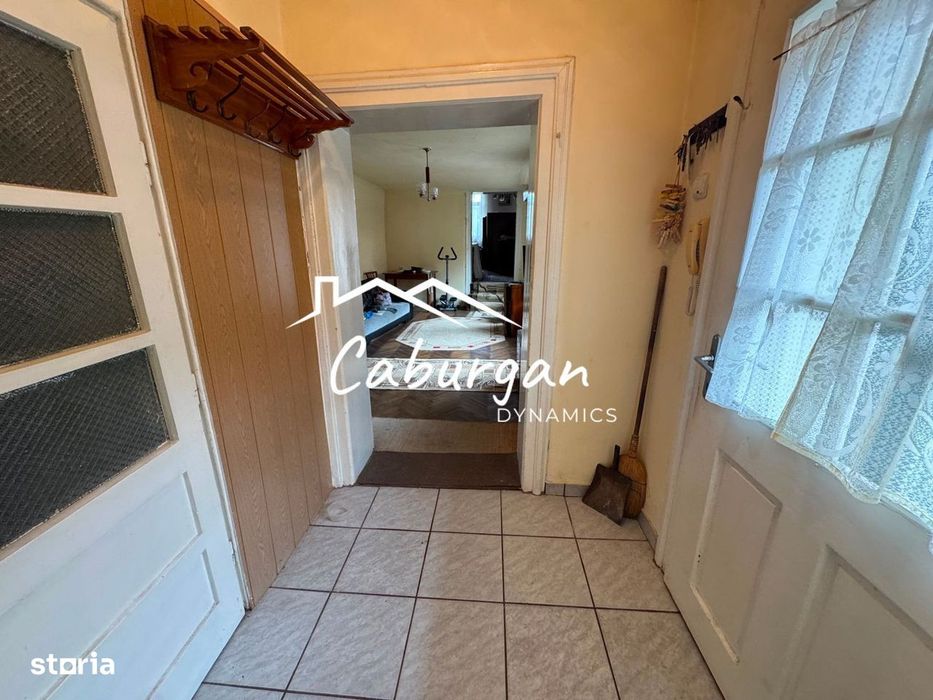 Apartament 2 camere, 77 mp utili,  gradina de 30 mp - Zona Centrala