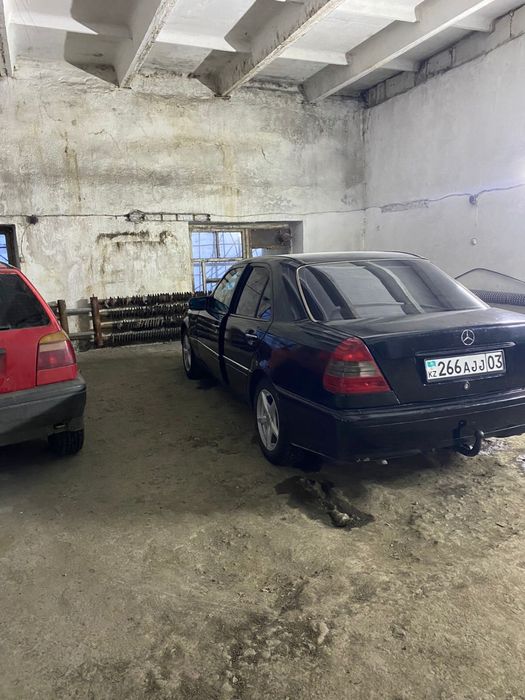 Продам машину срочно торг