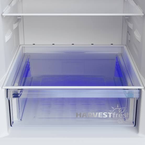 Нов инверторен Total No Frost хладилник с фризер Beko B5RCNA364HG1. 364 л