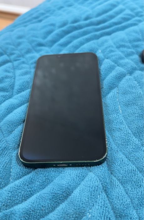 iPhone 13 128GB (АКБ 98% Оригинал)