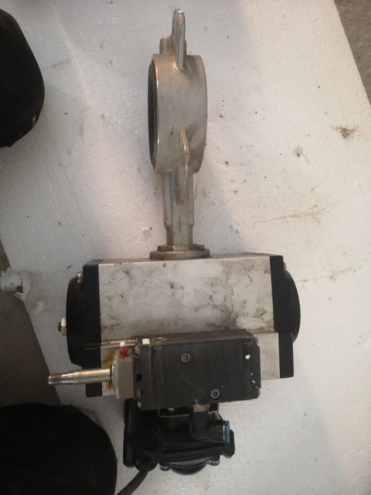 Servomotor/Actuator pneumatic full  echipat fluture  10 bar 90 grad