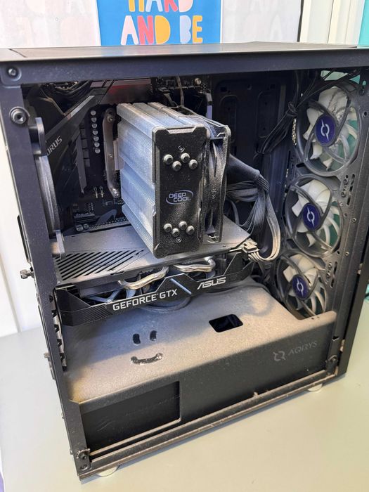 Servicii Mentenanta Hardware - Software - Reparatii PC/Laptop/PS4/PS5