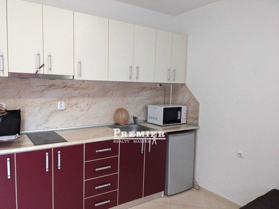 Продава се Двустаен апартамент в Поморие - 65 кв.м за 769 €/кв.м - Снимка #2