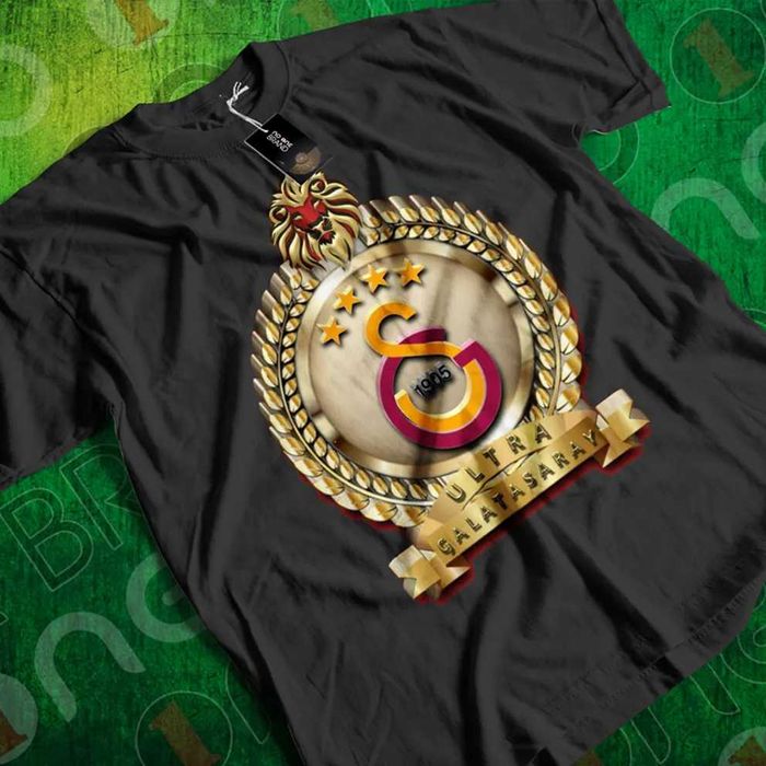 Тениски на Галатасарай