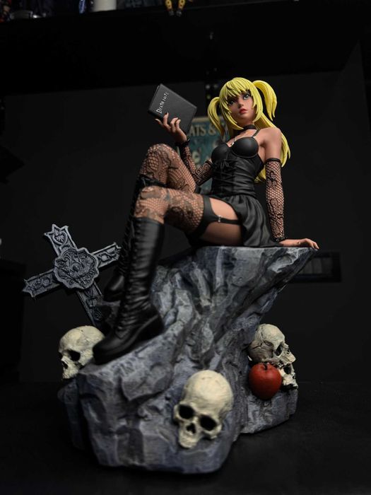 Figurina Misa din Deathnote