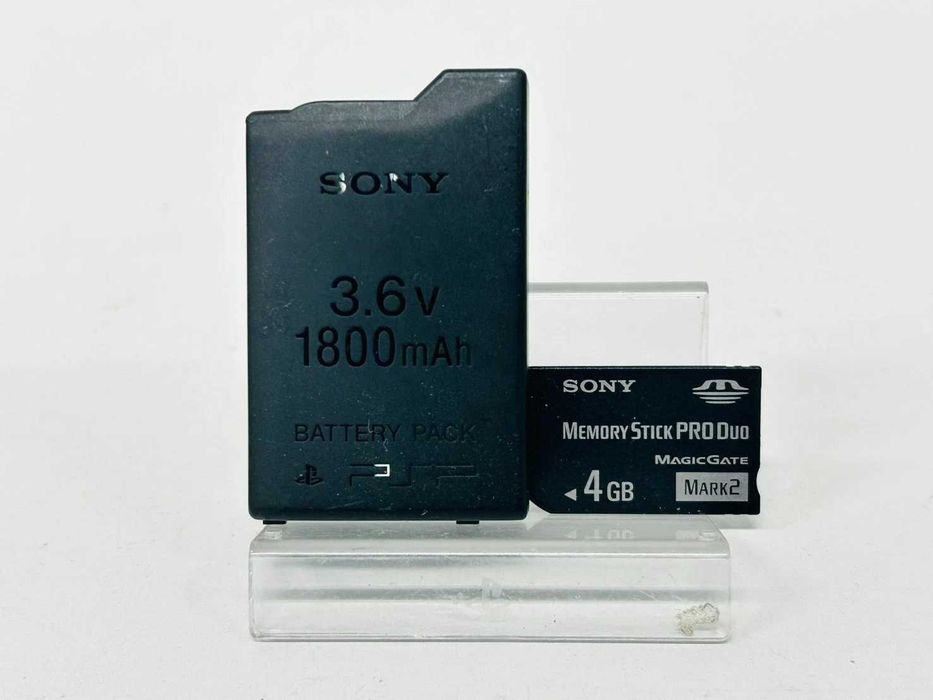 Sony PlayStation Portable PSP 1000 употребяван с кутия и книжки