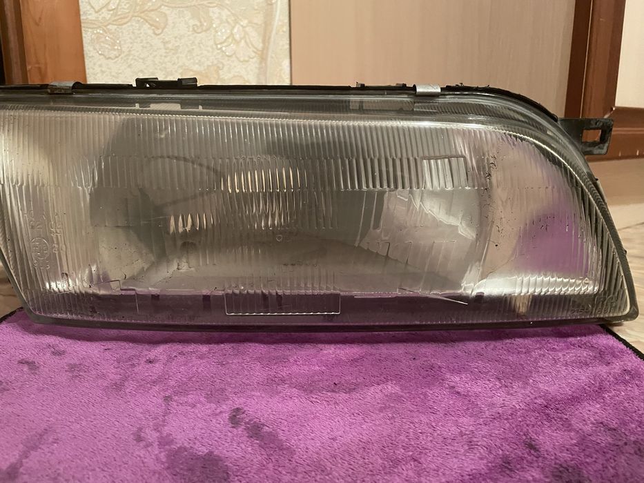 Продам комплект фар Nissan Almera n15
