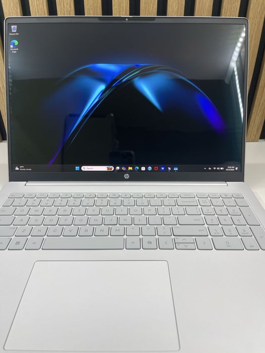 HP Omnibook 3 / Intel Core 7 150U 16Gb ram 256Gb Garantie #62869