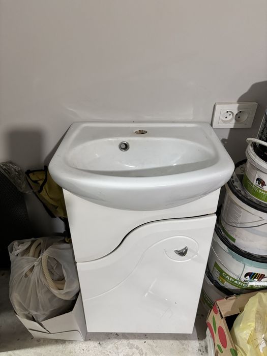 Тумба с раковиной