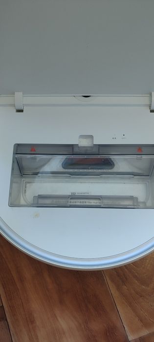 Продам робот пылесос Xiaomi MiJia Robot Vacuum-Mop 2C