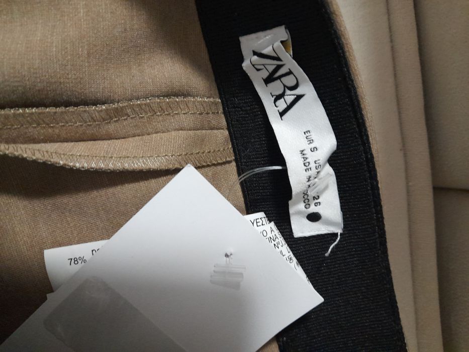 Pantaloni bej Zara cu talie înaltă evazați mărimea S