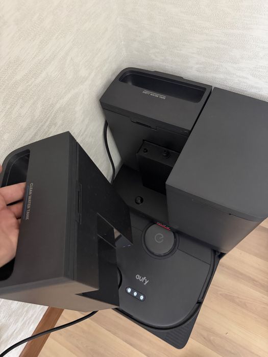 Робот пылесос Eufy x10 pro omni station