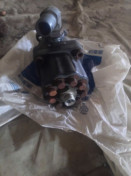 Комплект за хидравлика за Волво Рено Пто, помпа, резервоар, маркучи