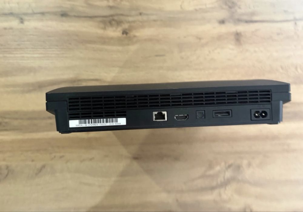 Playstation 3 slim 300GB