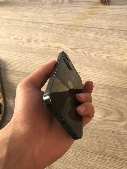 Iphone13 karopkasi bor