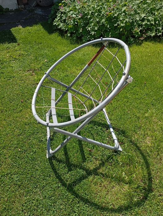 Продавам шезлонги