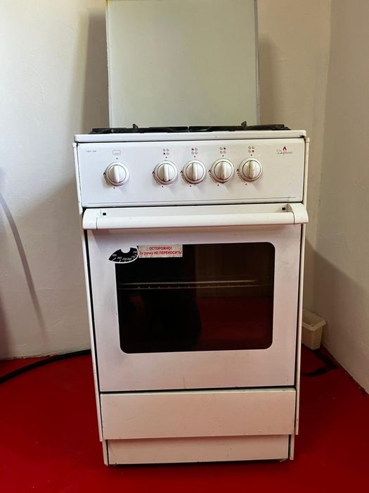 Газ плита в хорошем состоянии