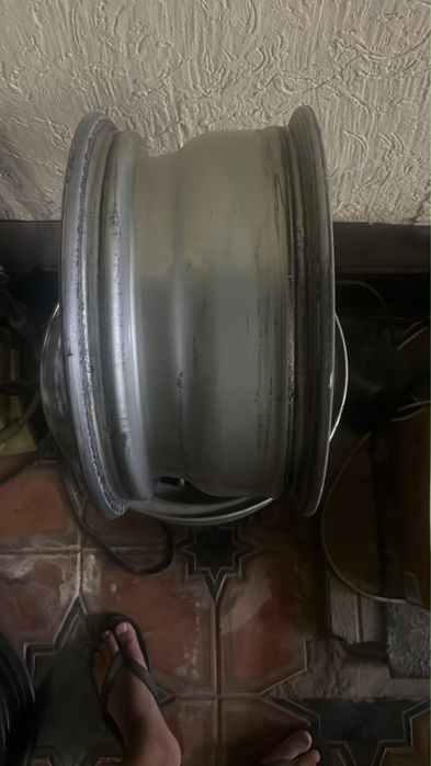 Срочно продам диски