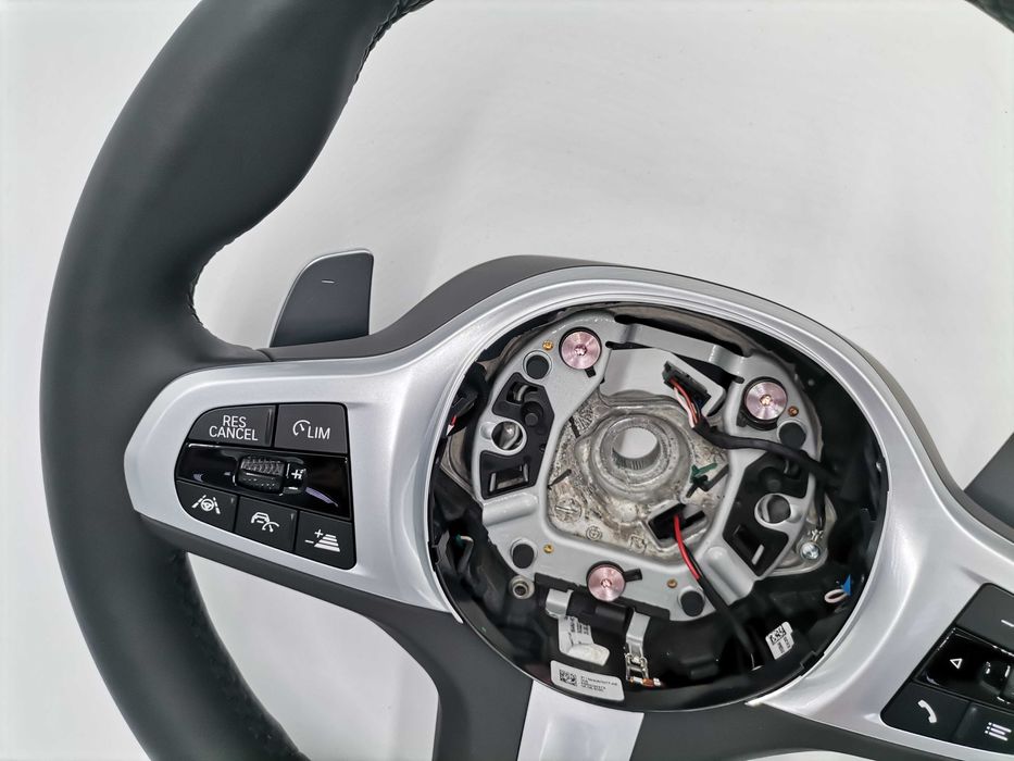 M Sport Черен Спортен Волан BMW 5 G30 G31 G38 6 G32 X3 G01 X4 G02