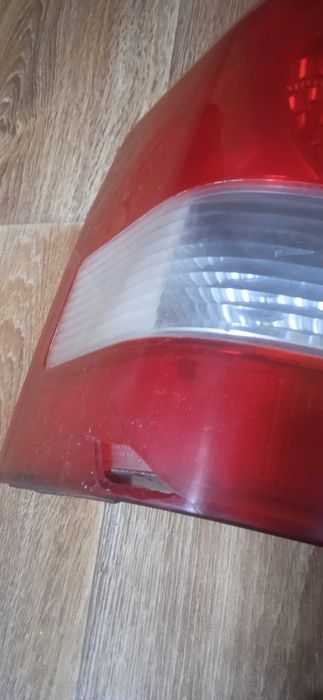 Задняя фара Паджеро 3