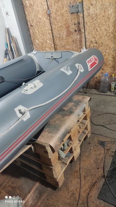 Продам лодку ПВХ.