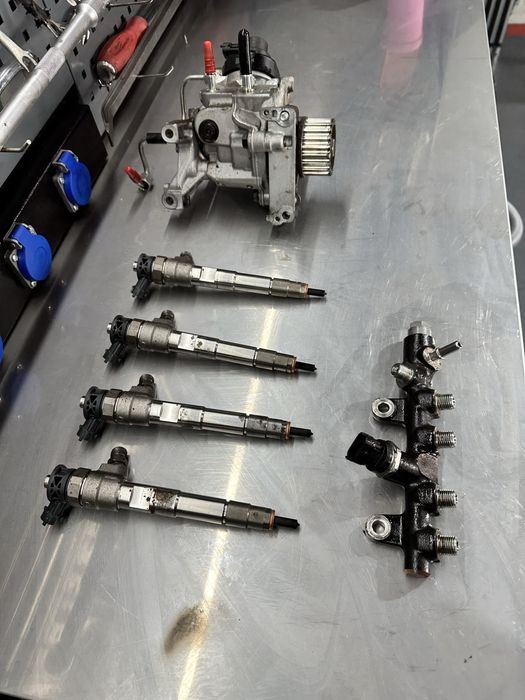 Kit injectoare 1.5 dci 9K9,Dacia,Renault,Nissan,Mercedes