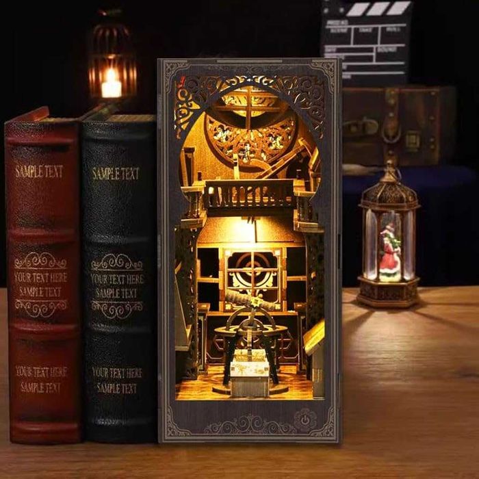 Музей на астрономията - DIY Book Nook Kit, 3D дървен пъзел