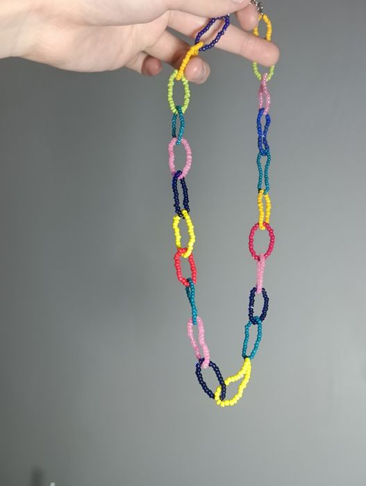 Украшение из бисера