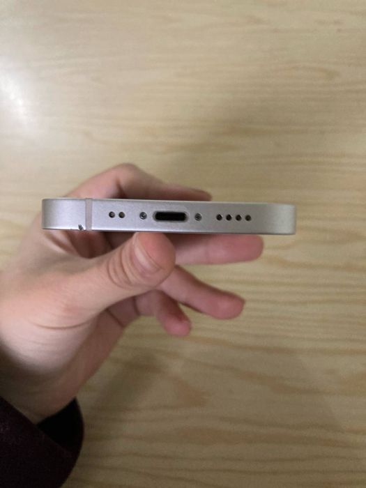 iphone 13mini 128gb 99% iphone 11pro 64gb 70%