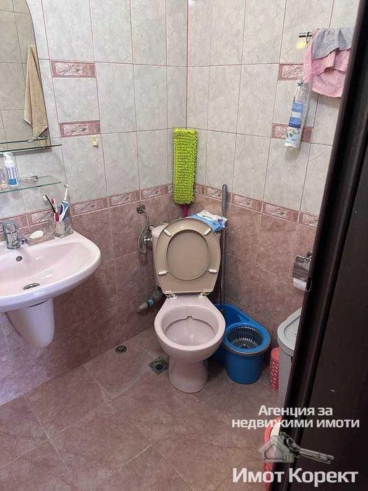 Продава се Четиристаен апартамент в Асеновград - 85 кв.м за 1236 €/кв.м - Снимка #8