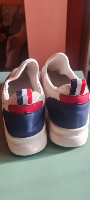 Tommy Hilfiger спортни обувки,  сникърси